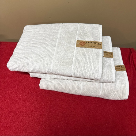 Baveno Home Turkish Cotton Fluffy Soft Linen Color 3 Pack Bath Towels 30x54” NWT - Picture 3 of 8